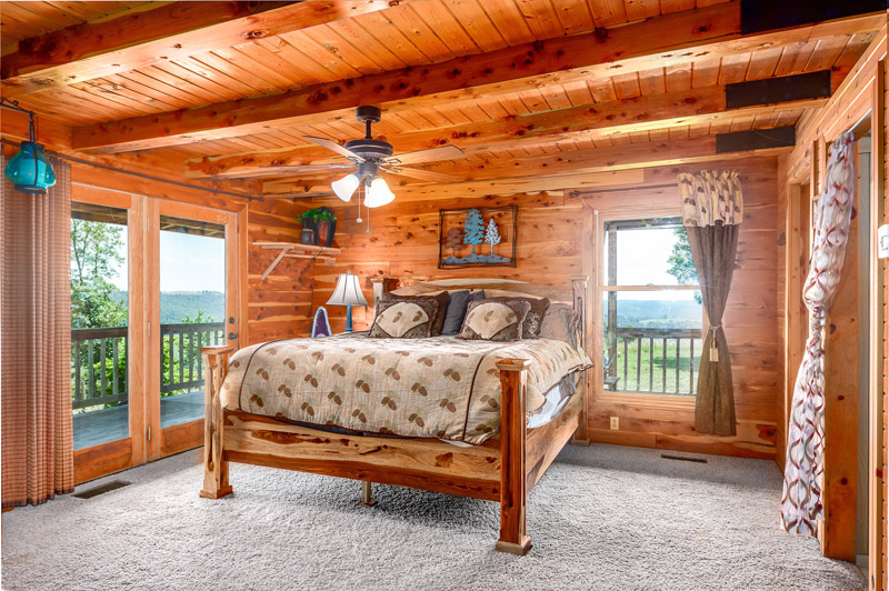 Cabins for rent on the Upper Buffalo River, Boxley Valley, Ponca